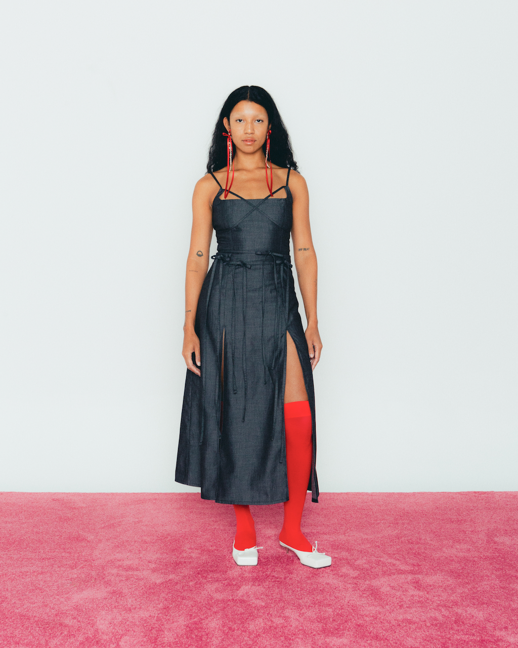 THE LONG U DRESS - CHARCOAL BLUE