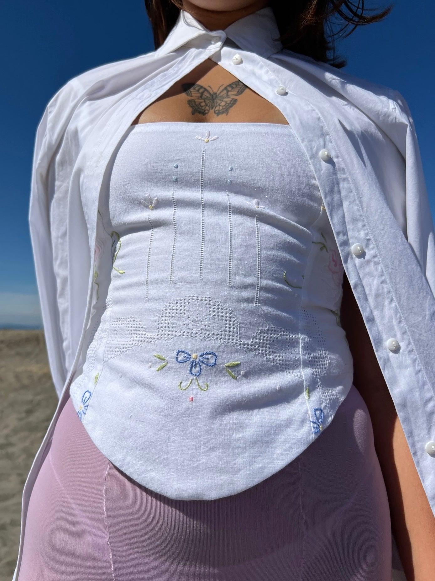 THE WITHOUT U TOP - IVORY EMBROIDERED LINEN BOW