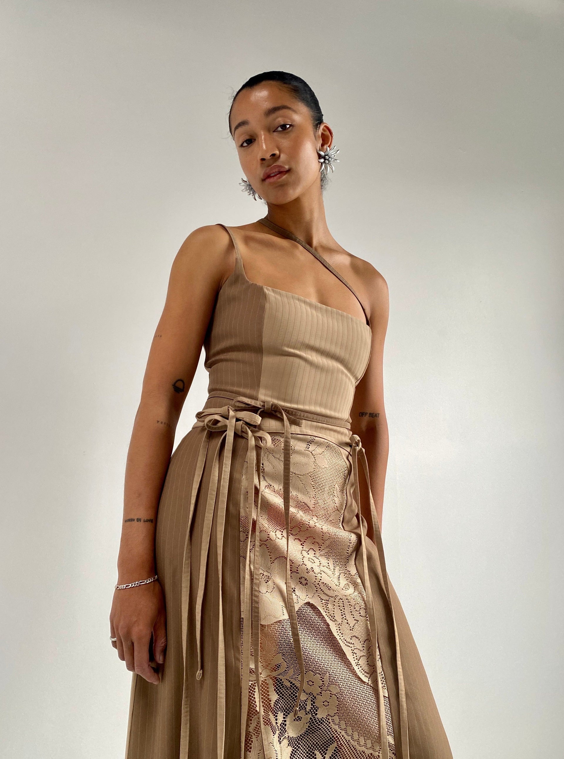 THE U DRESS COFFEE LACE