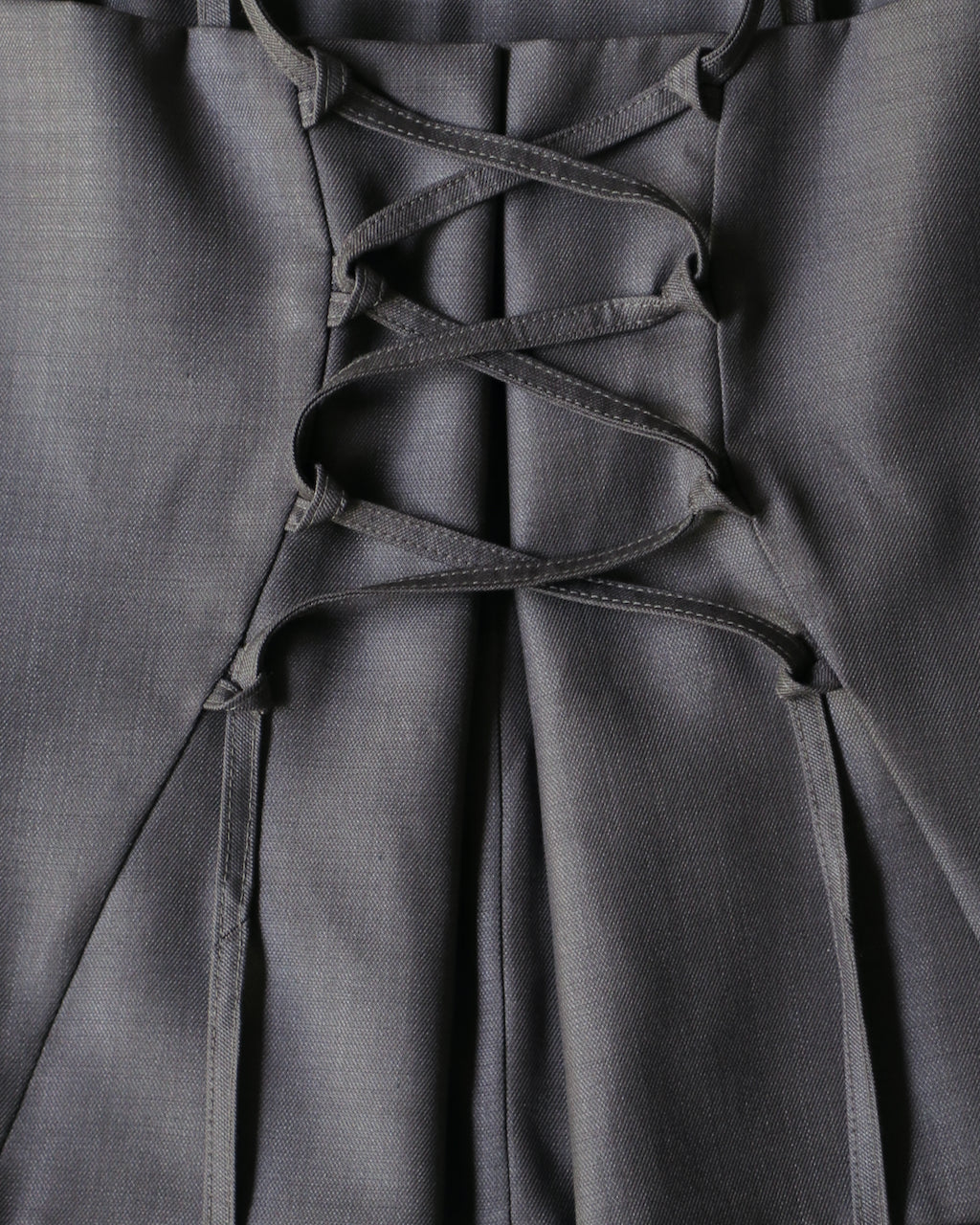 WITHOUT U TOP -GRAPHITE SUITING